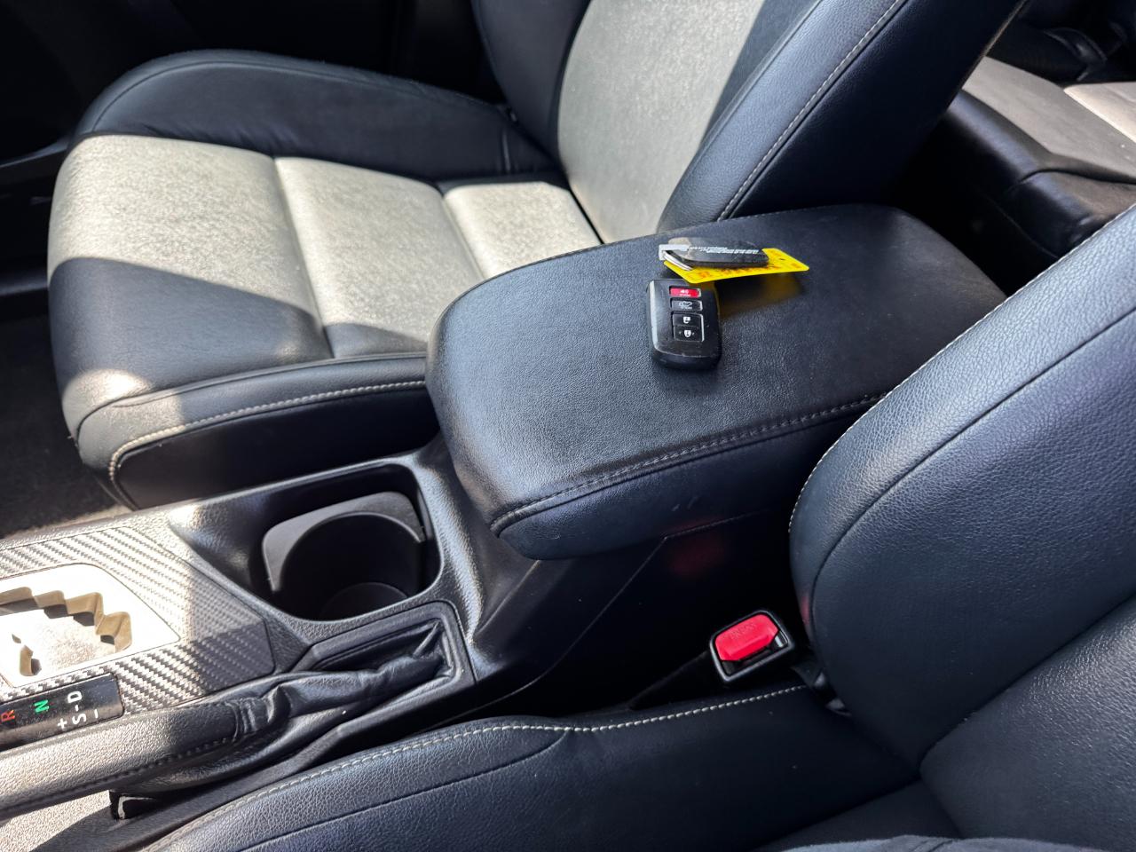 Toyota RAV4 FWD 4dr Limited (Natl) 2015