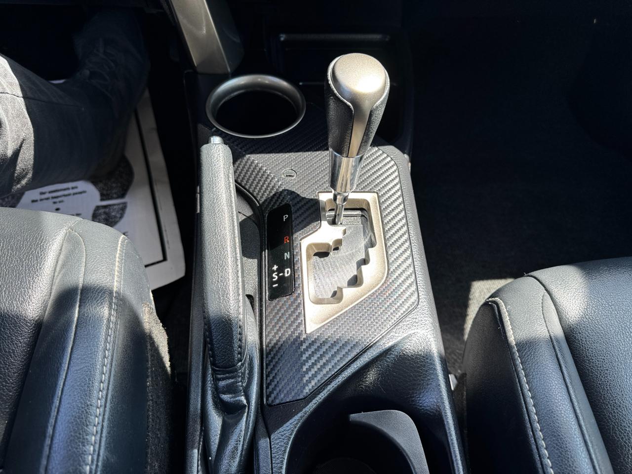 Toyota RAV4 FWD 4dr Limited (Natl) 2015