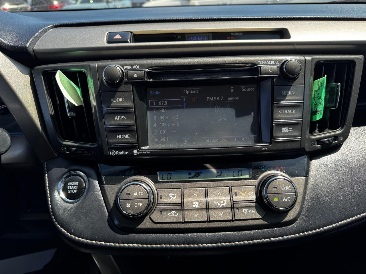 Toyota RAV4 FWD 4dr Limited (Natl) 2015