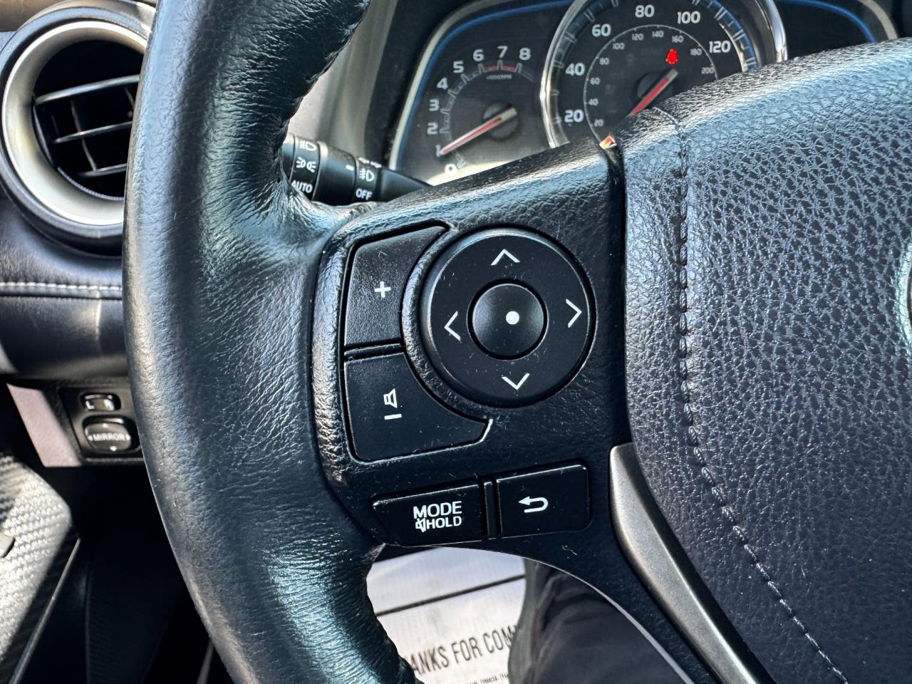 Toyota RAV4 FWD 4dr Limited (Natl) 2015