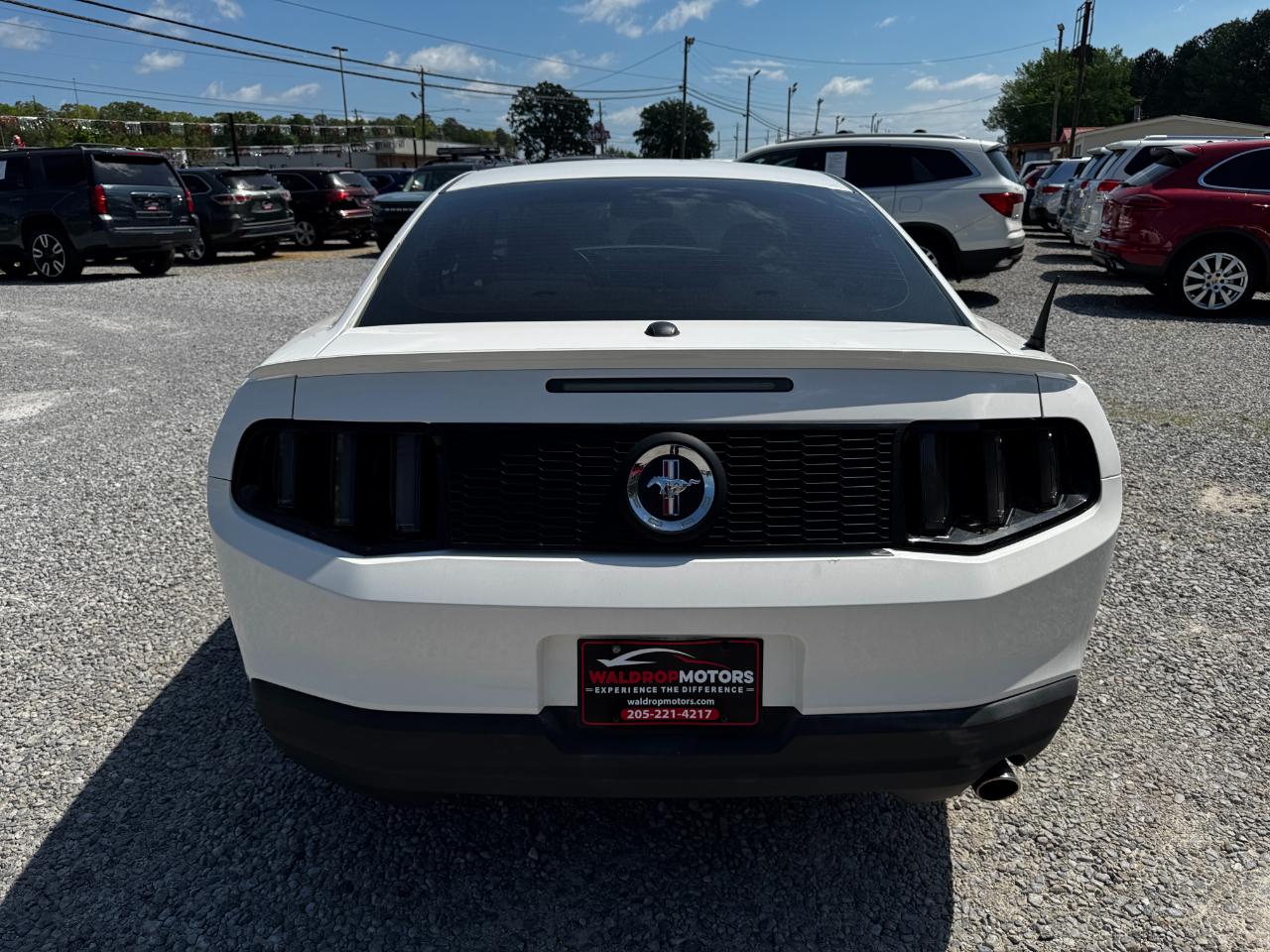 Ford Mustang 2dr Cpe V6 2010