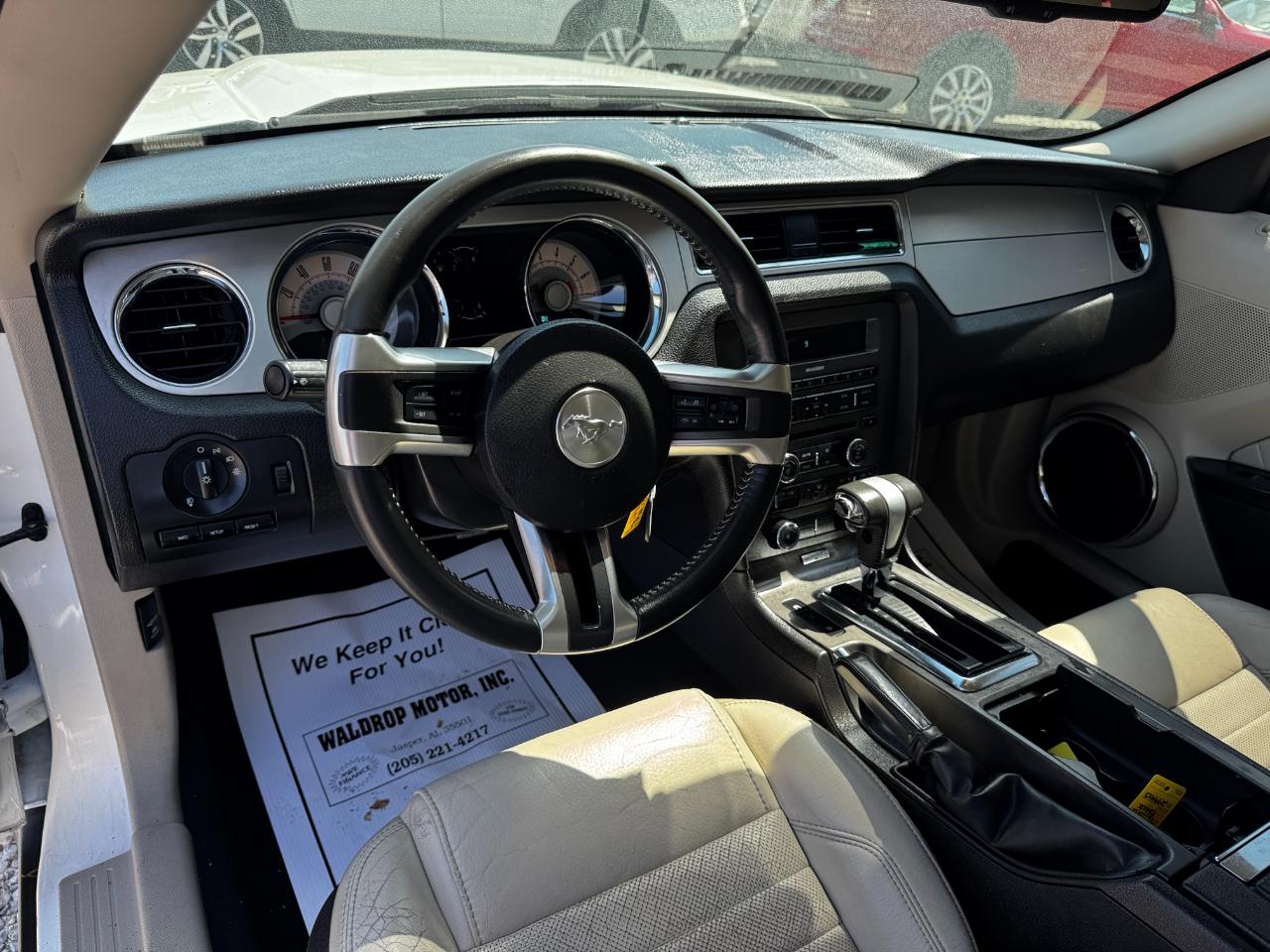 Ford Mustang 2dr Cpe V6 2010