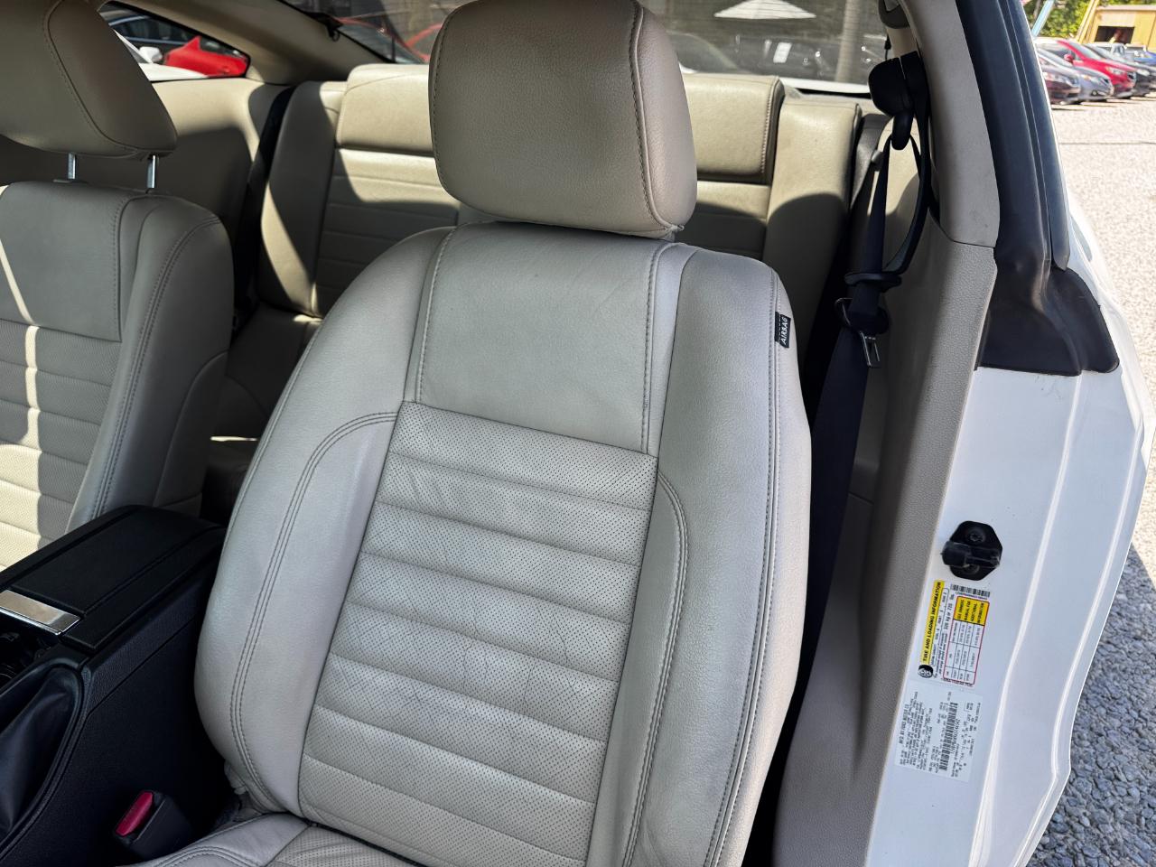 Ford Mustang 2dr Cpe V6 2010