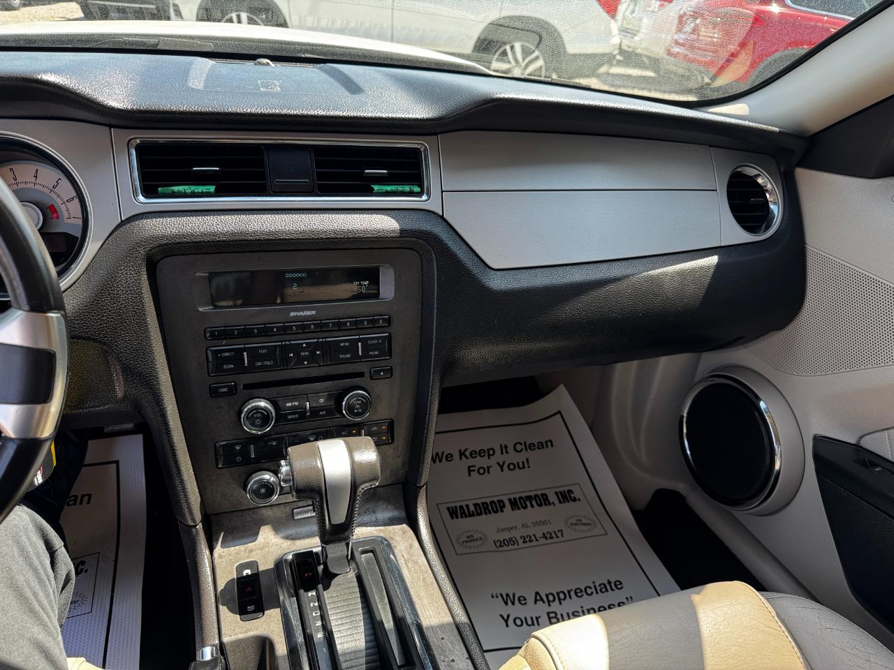 Ford Mustang 2dr Cpe V6 2010