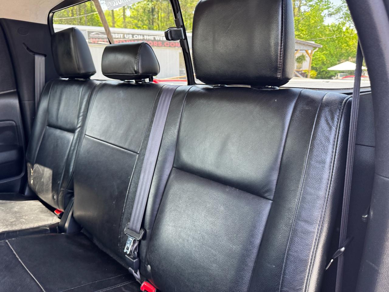 Toyota Tundra 2WD Double 145.7" 4.7L V8 SR5 (Natl 2007