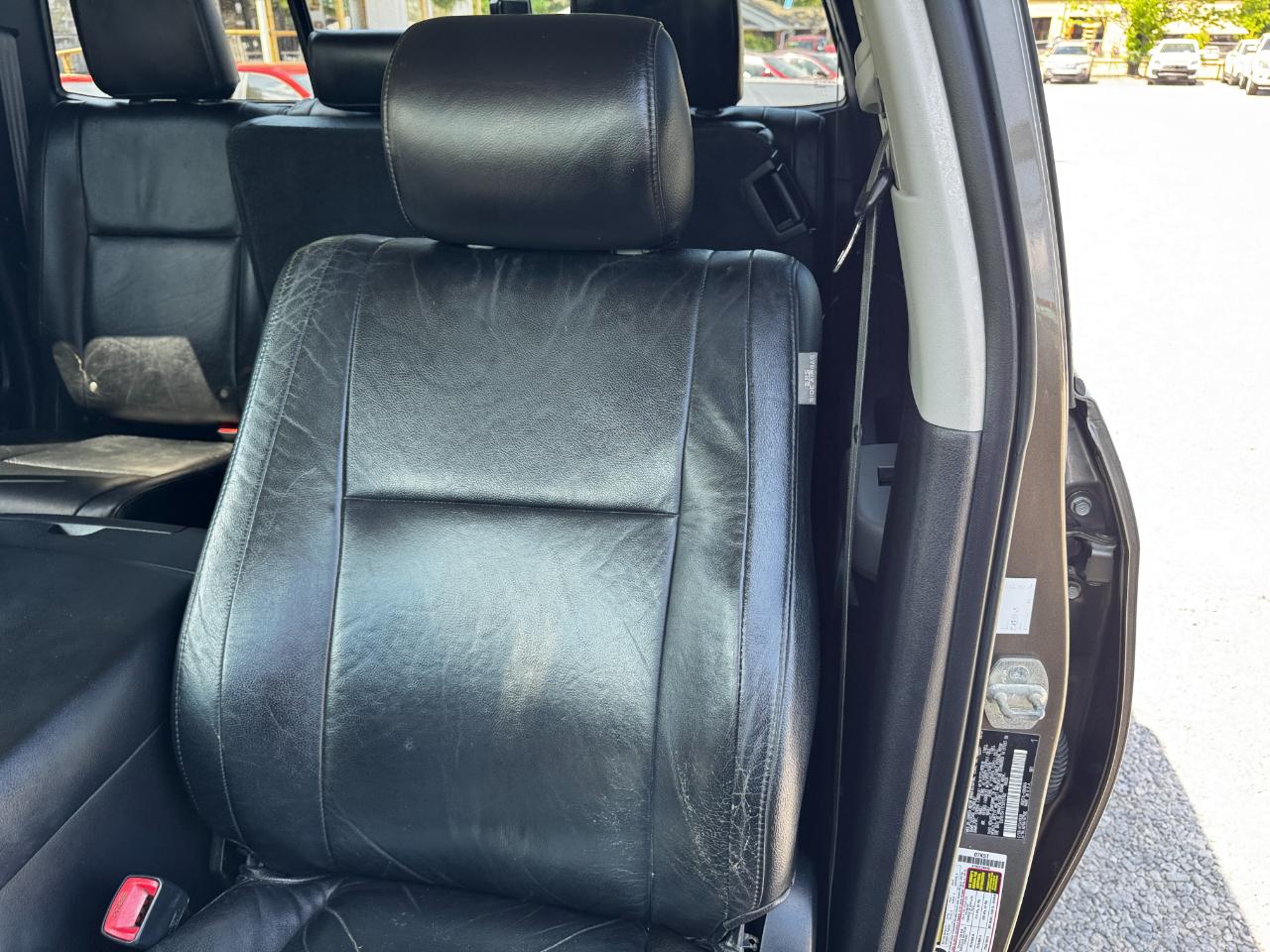 Toyota Tundra 2WD Double 145.7" 4.7L V8 SR5 (Natl 2007