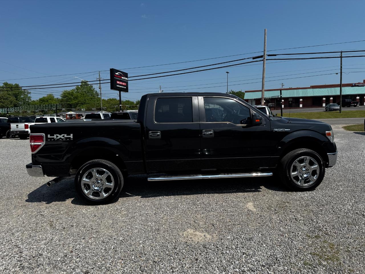 Ford F-150 4WD SuperCrew 145" XLT 2014