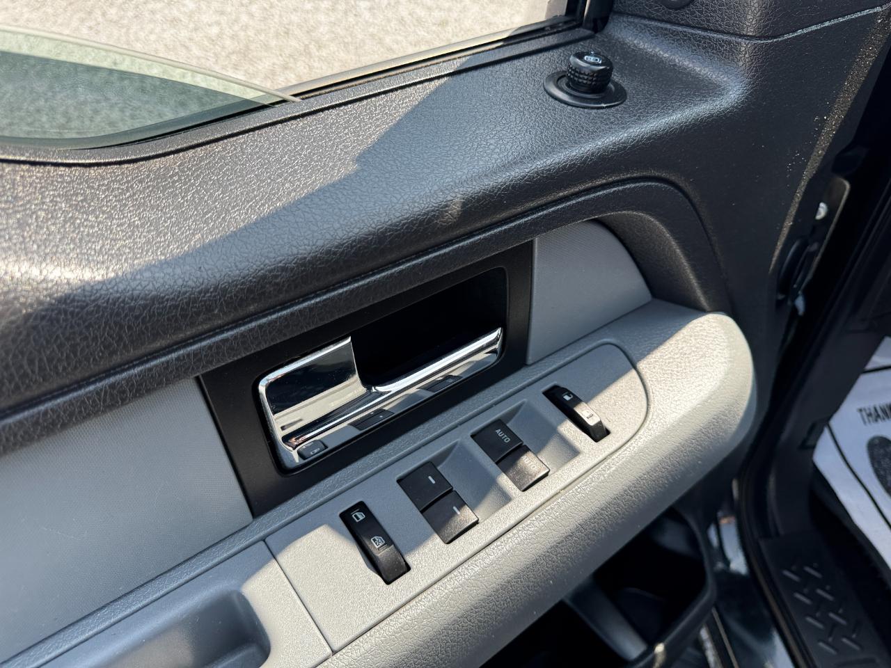 Ford F-150 4WD SuperCrew 145" XLT 2014