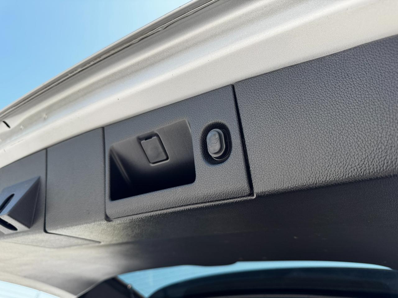 Chevrolet Tahoe 4WD 4dr LT 2020