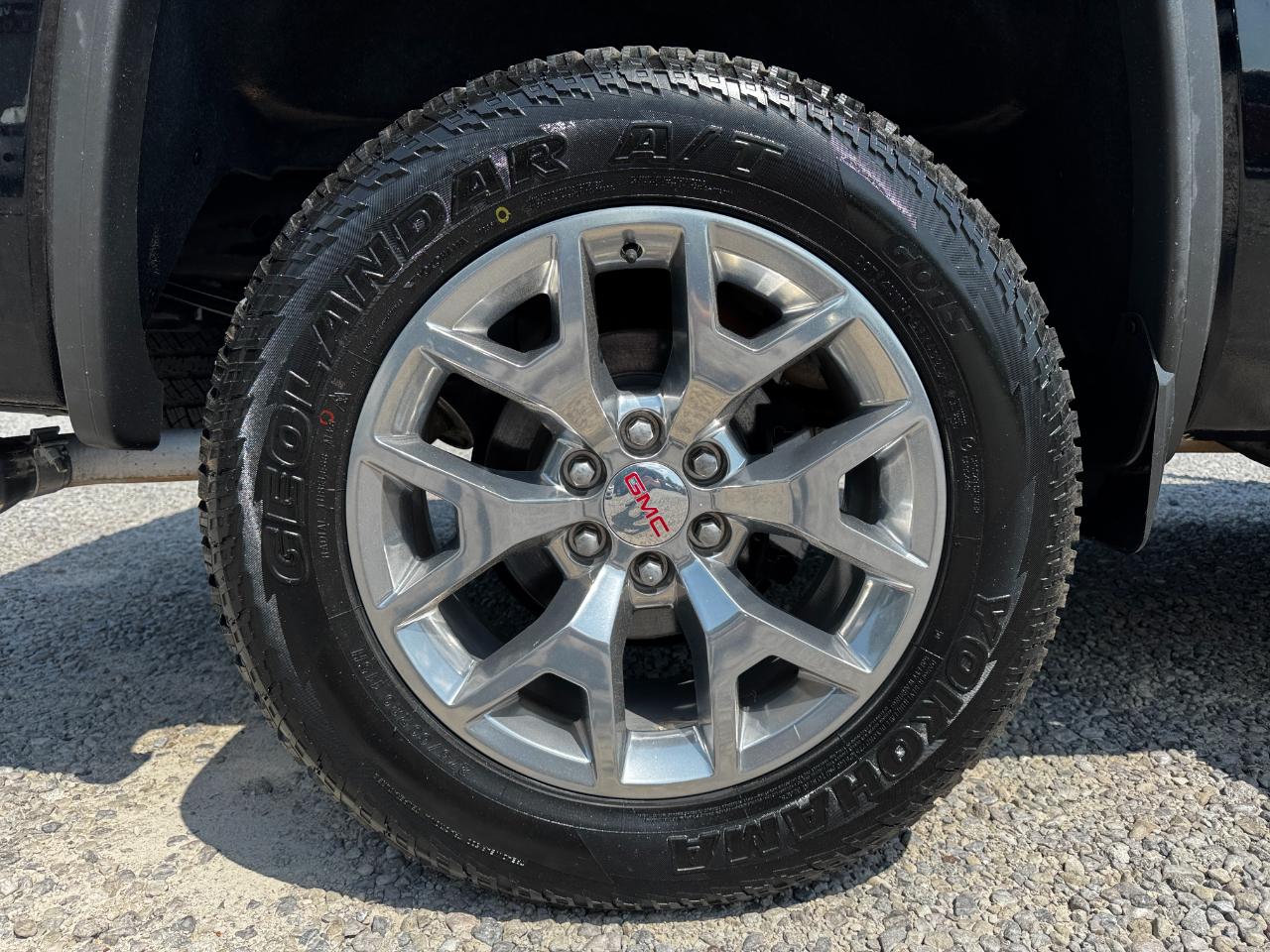 GMC Sierra 1500 4WD Crew Cab 143.5" SLT 2018