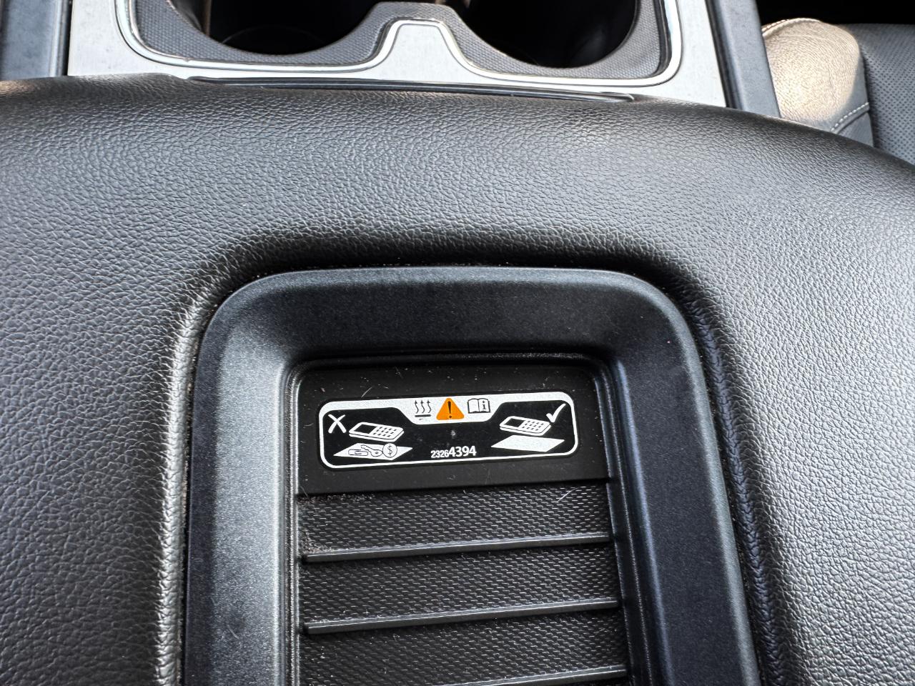 GMC Sierra 1500 4WD Crew Cab 143.5" SLT 2018