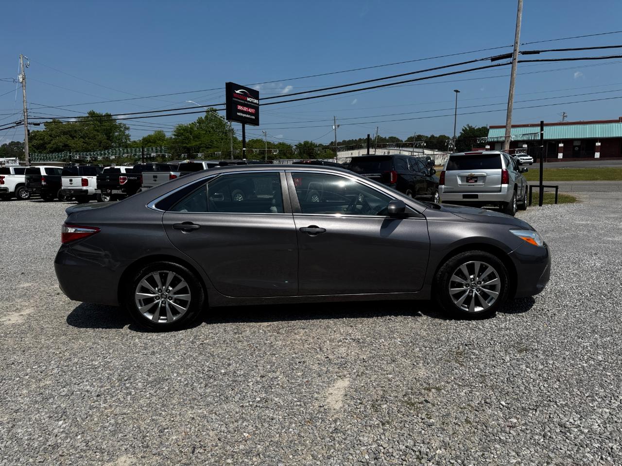 Toyota Camry 4dr Sdn I4 Auto XLE (Natl) 2016