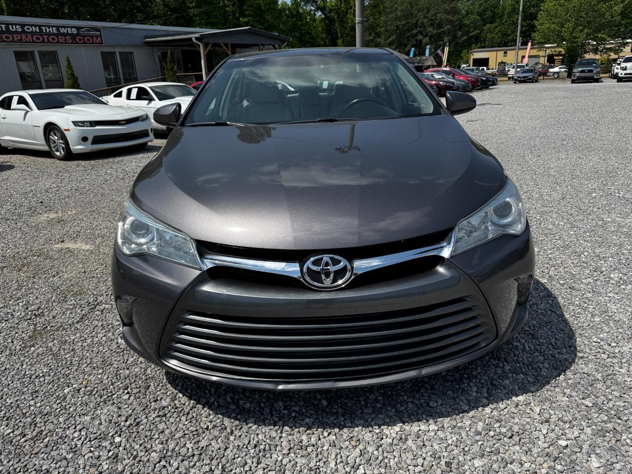 Toyota Camry 4dr Sdn I4 Auto XLE (Natl) 2016