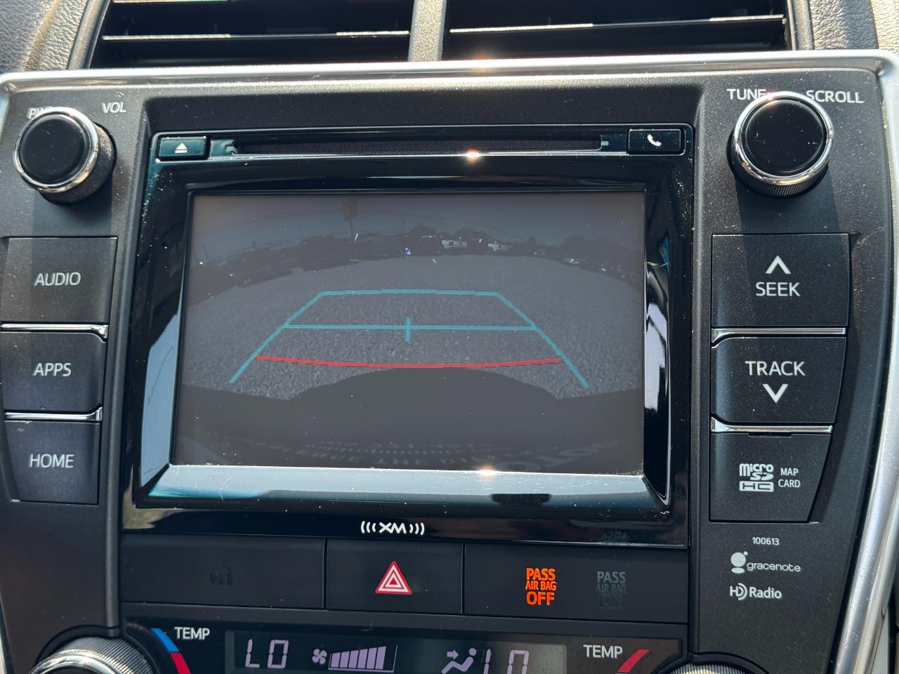 Toyota Camry 4dr Sdn I4 Auto XLE (Natl) 2016