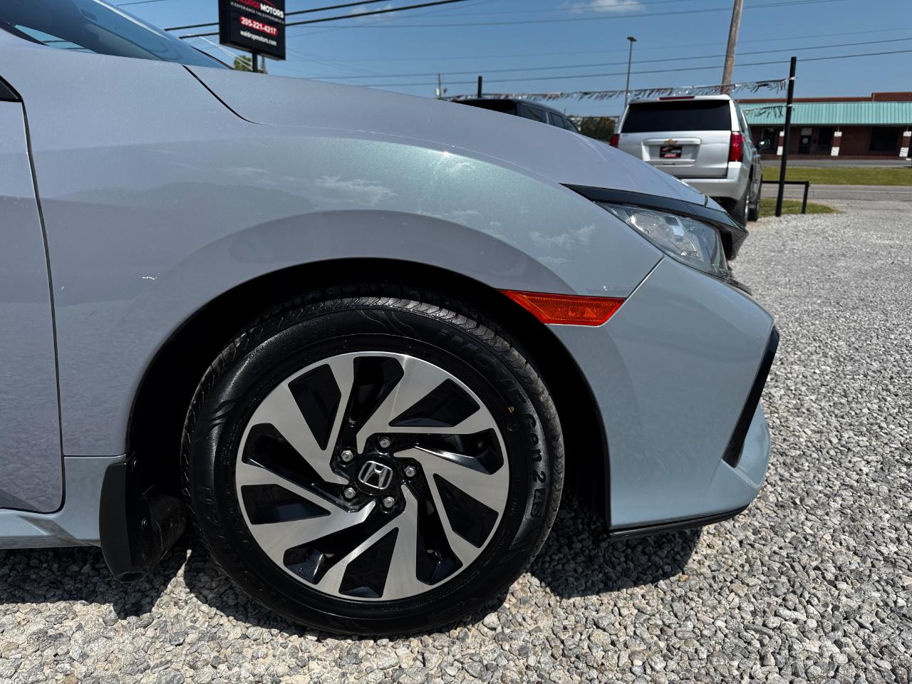 Honda Civic Hatchback LX CVT 2019