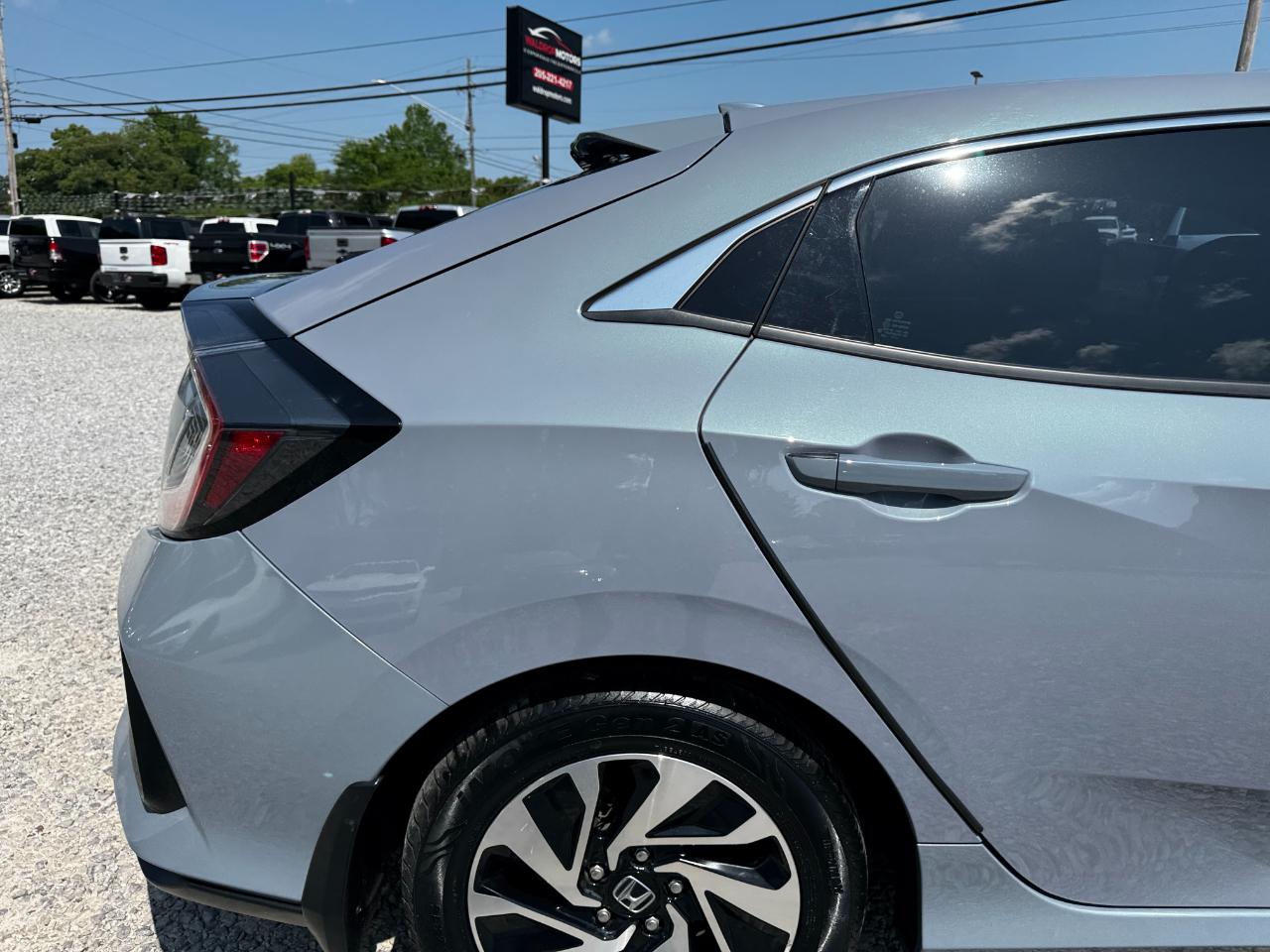 Honda Civic Hatchback LX CVT 2019