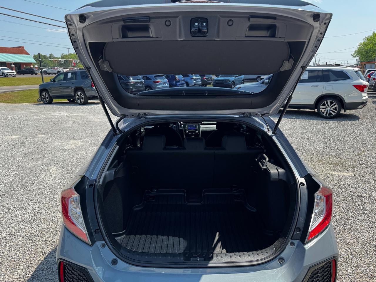 Honda Civic Hatchback LX CVT 2019