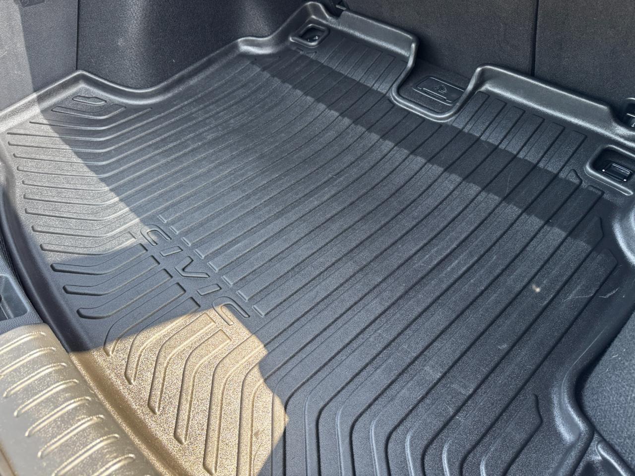 Honda Civic Hatchback LX CVT 2019