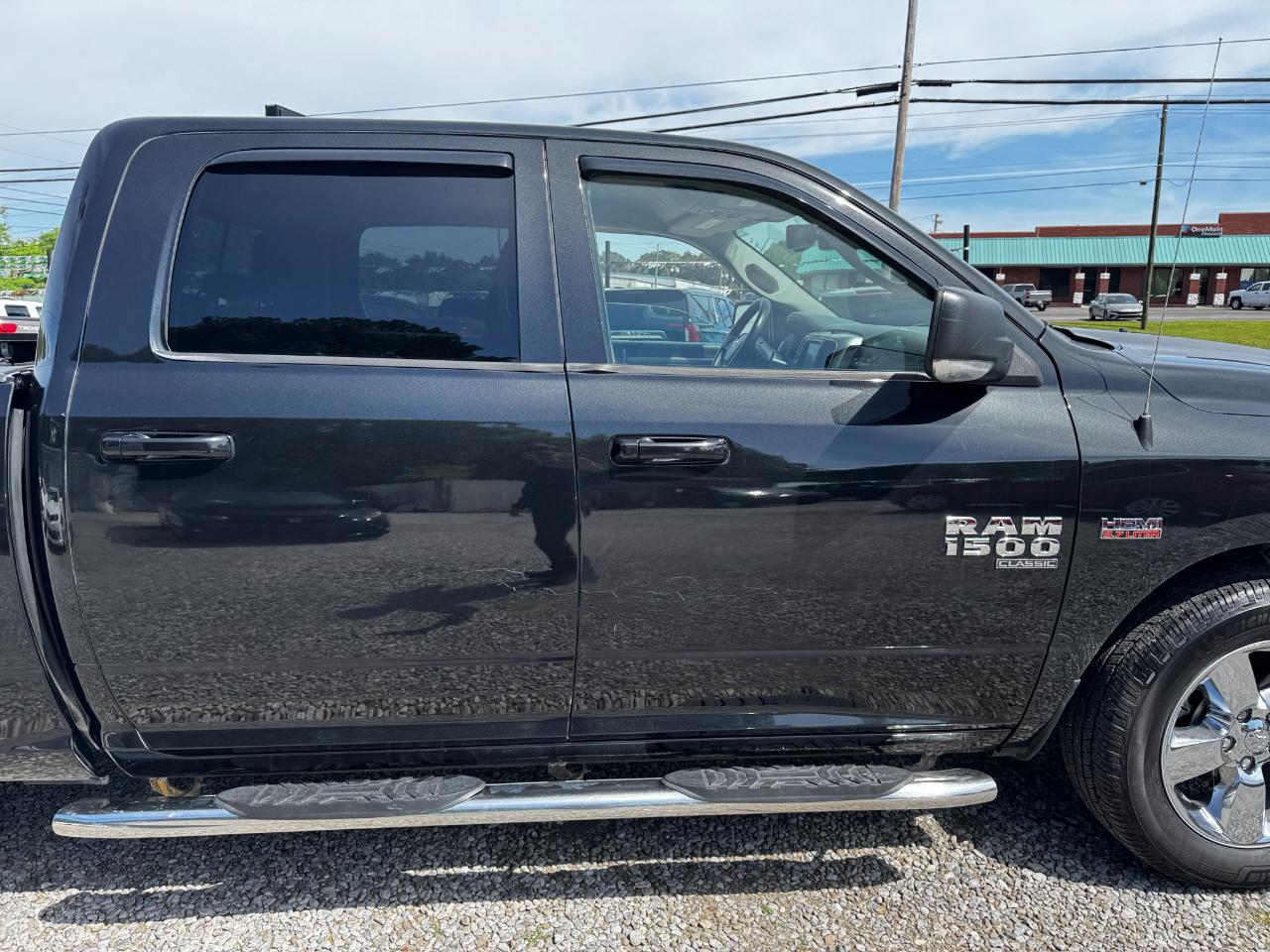 RAM 1500 Classic Big Horn 4x2 Crew Cab 5'7" Box 2019