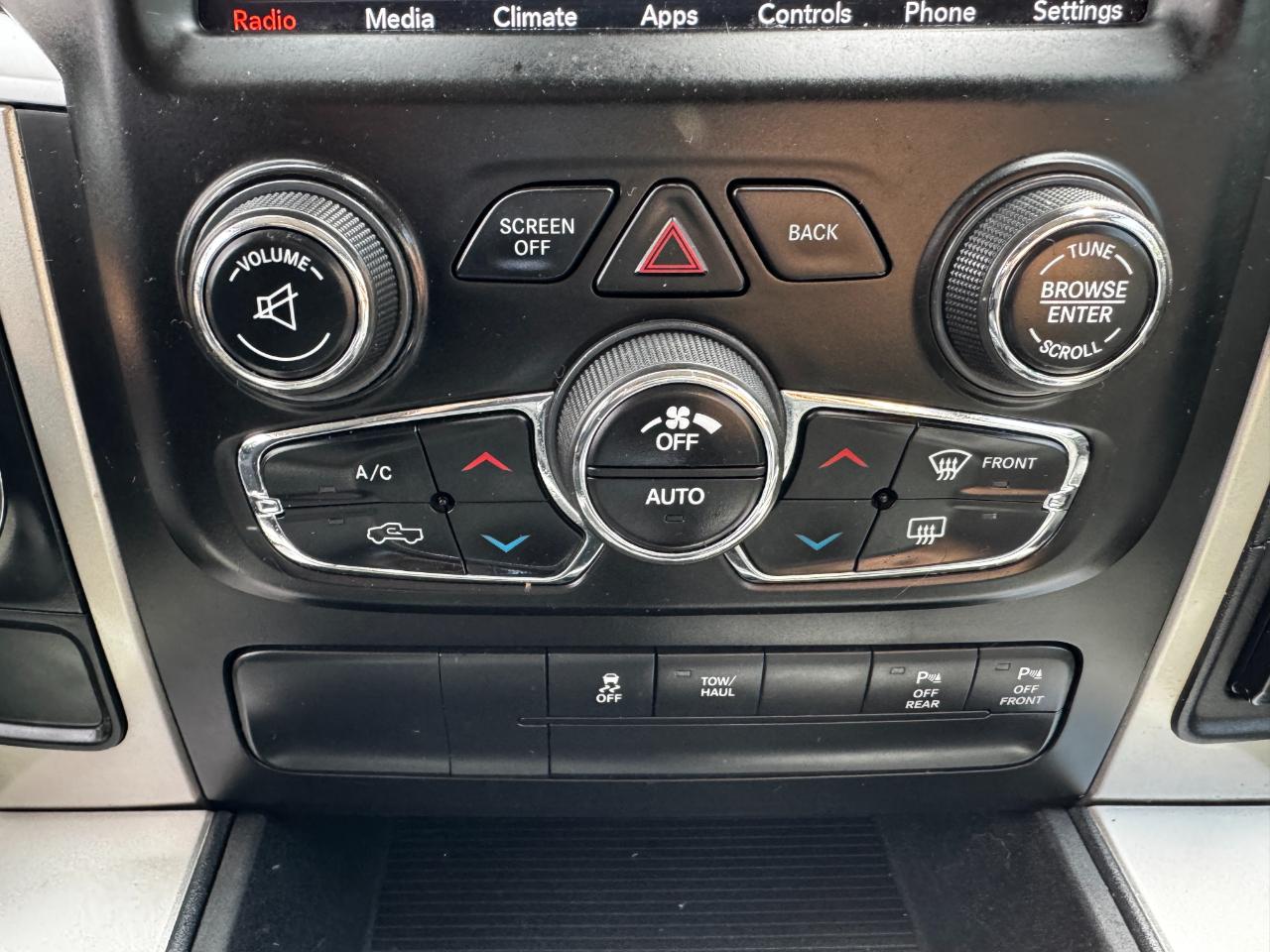 RAM 1500 Classic Big Horn 4x2 Crew Cab 5'7" Box 2019