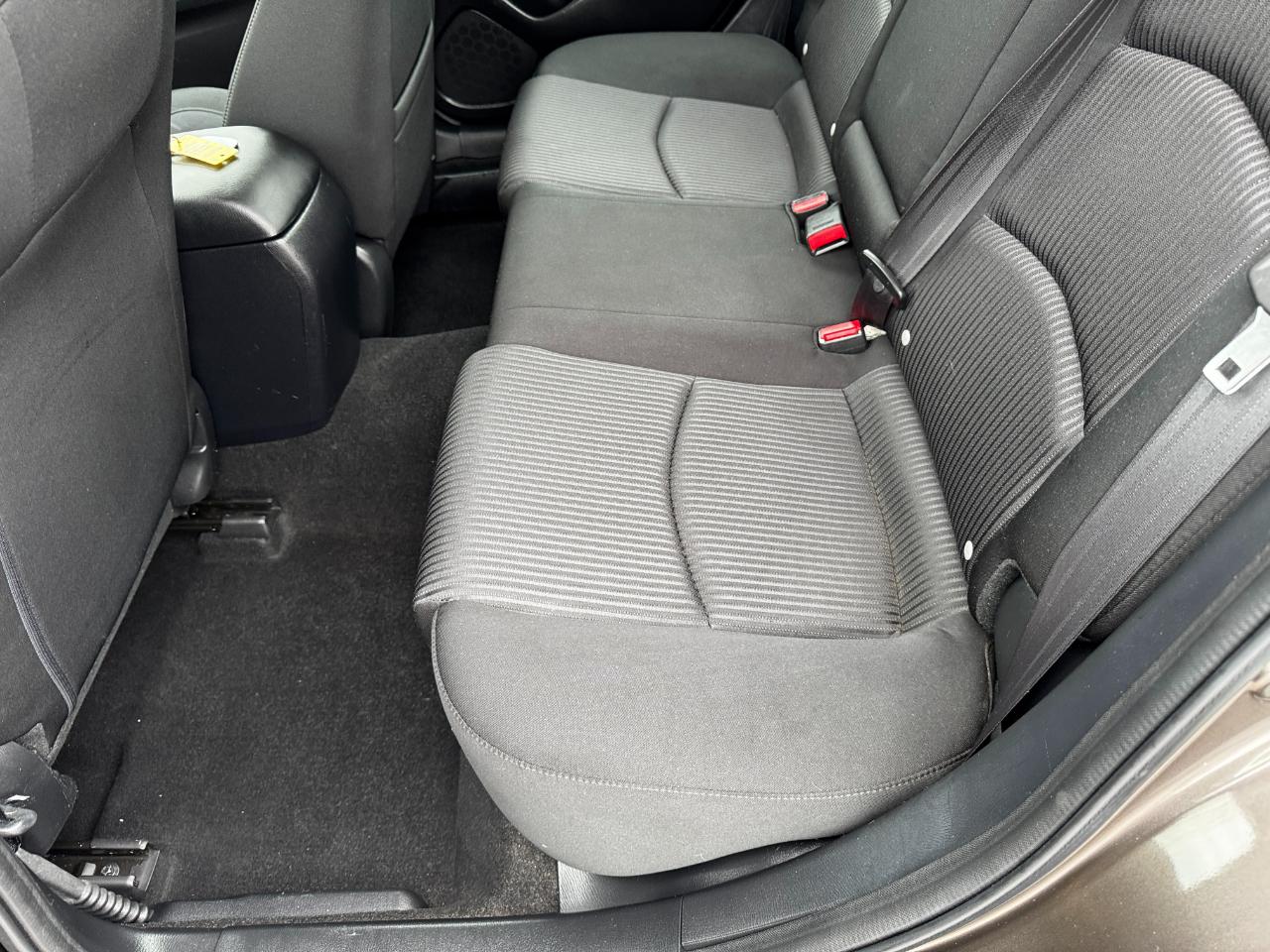 Mazda MAZDA3 4dr Sdn Man i Touring 2015