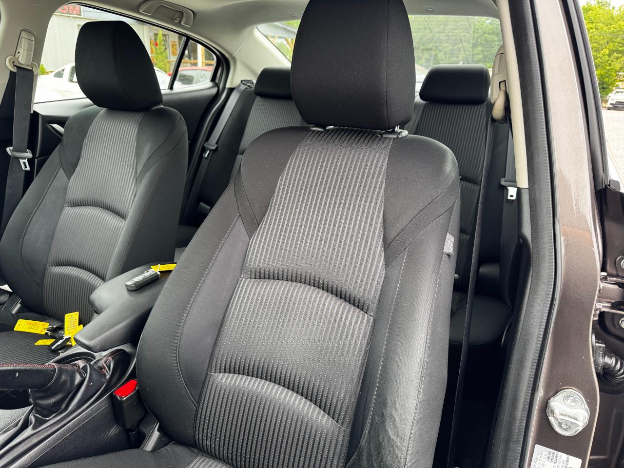 Mazda MAZDA3 4dr Sdn Man i Touring 2015