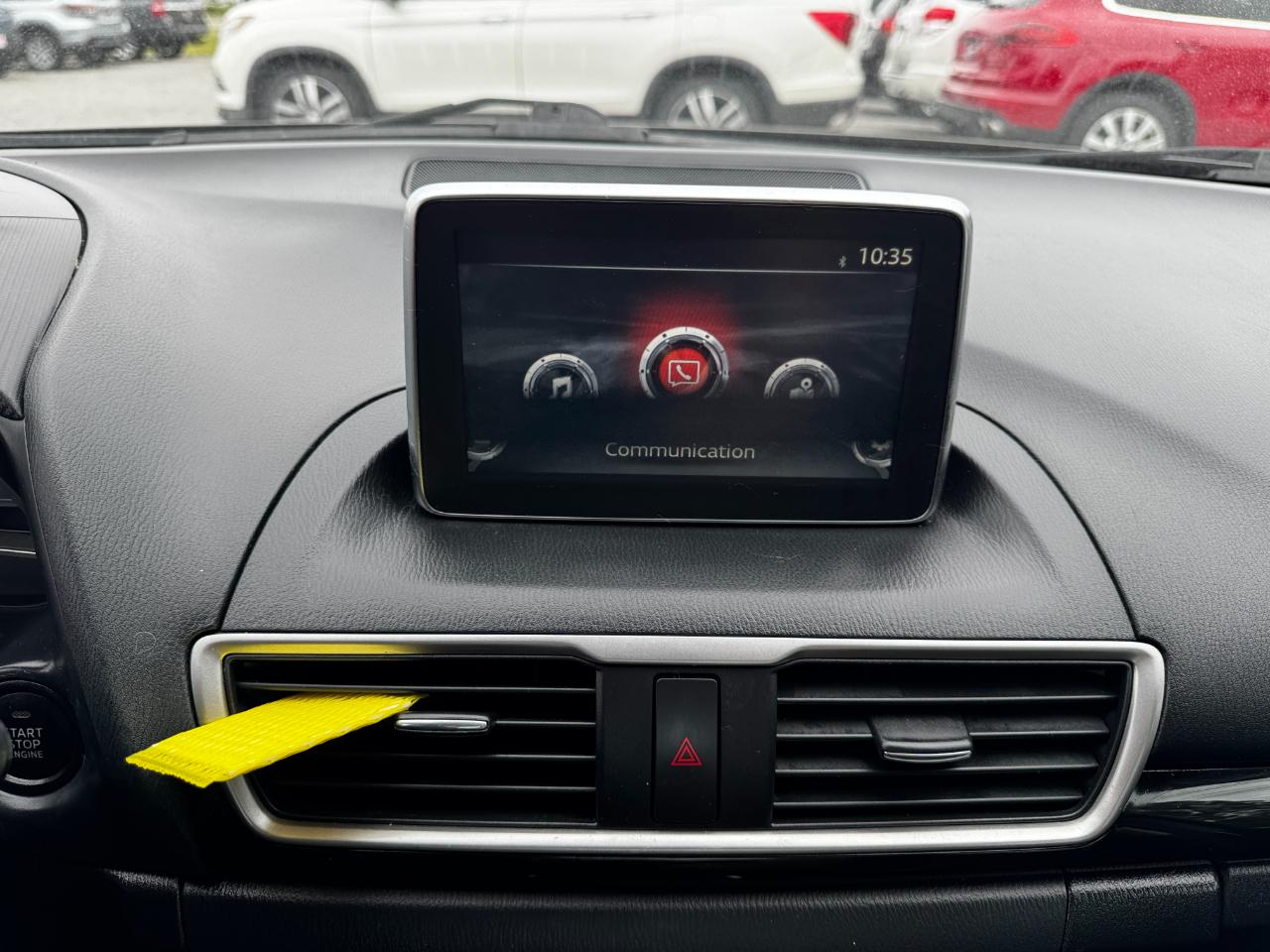 Mazda MAZDA3 4dr Sdn Man i Touring 2015