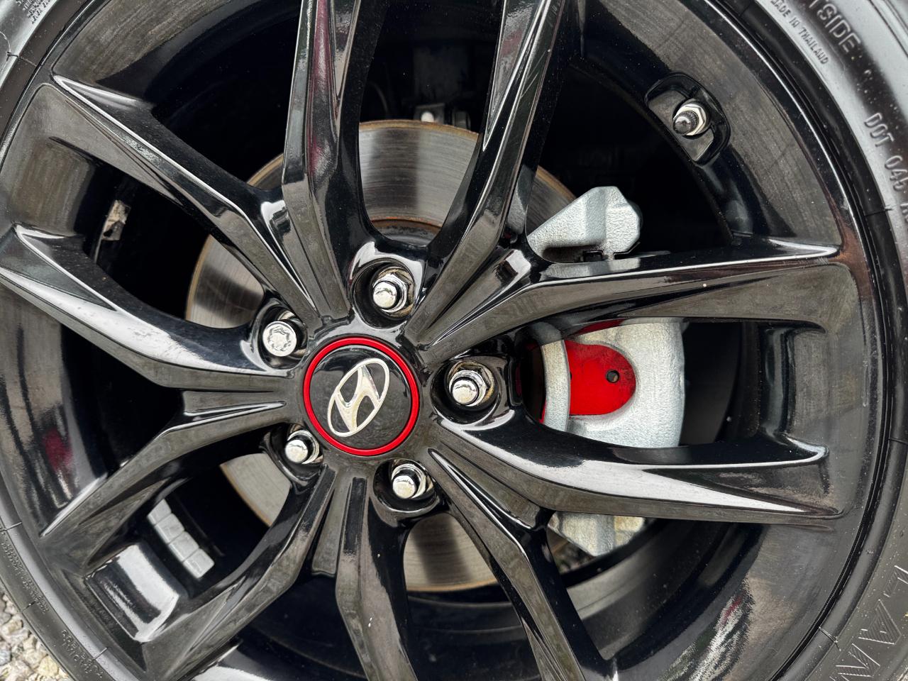 Hyundai Veloster Turbo R-Spec Manual 2020