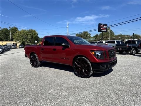 2019 Nissan Titan SV Crew Cab 2WD
