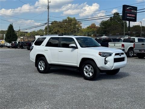 2019 Toyota 4Runner SR5 4WD