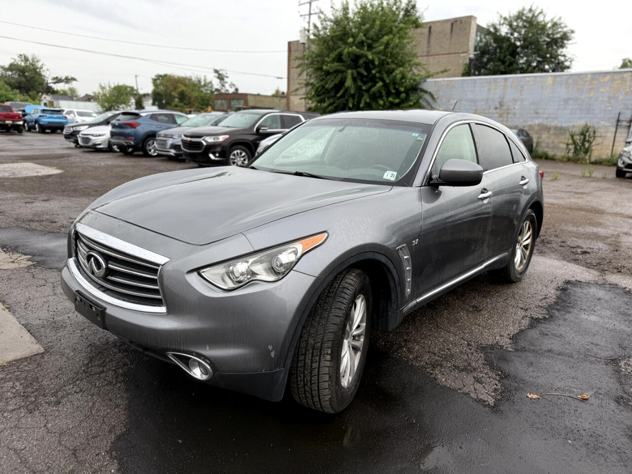 2016 Infiniti QX70 photo 5