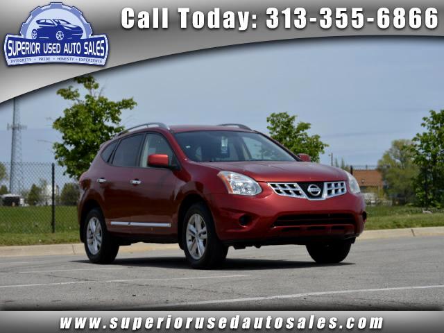 Nissan Rogue S FWD Krom Edition 2012