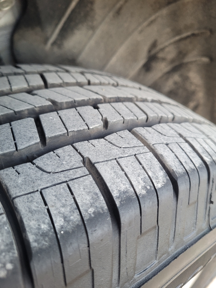 Hyundai Santa Fe 4dr 2WD Auto 2.4L I4 2020 Hyundai Santa Fe 4dr 2WD Auto 2.4L I4 2020