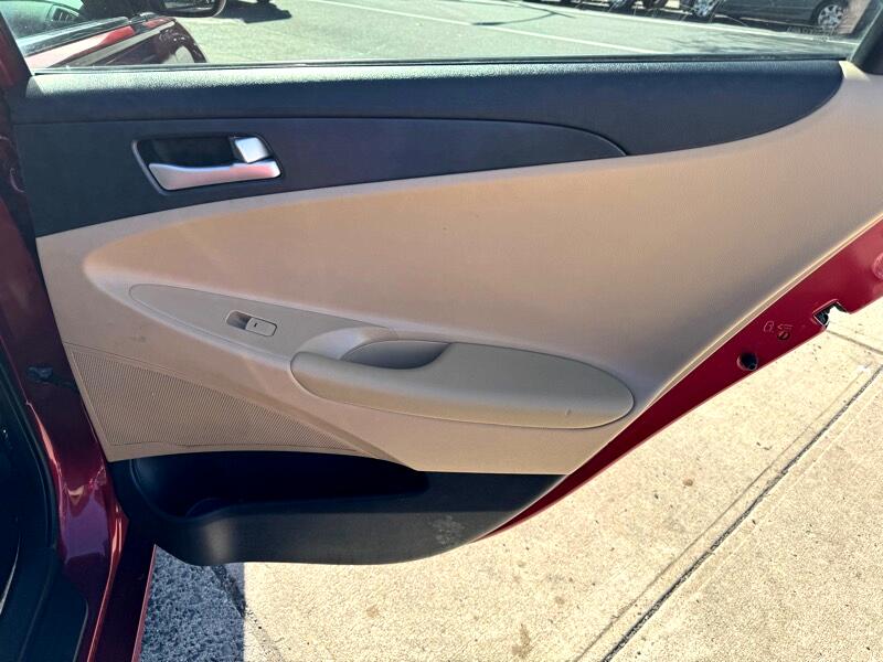 Hyundai Sonata GLS Auto 2011