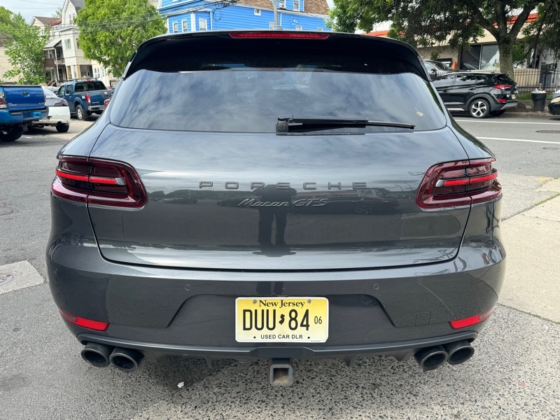 Porsche Macan GTS 2017