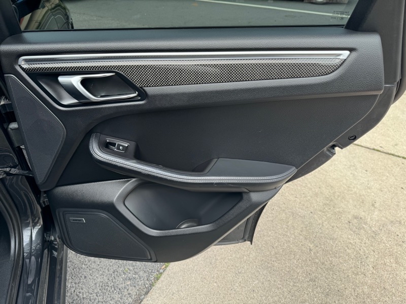 Porsche Macan GTS 2017