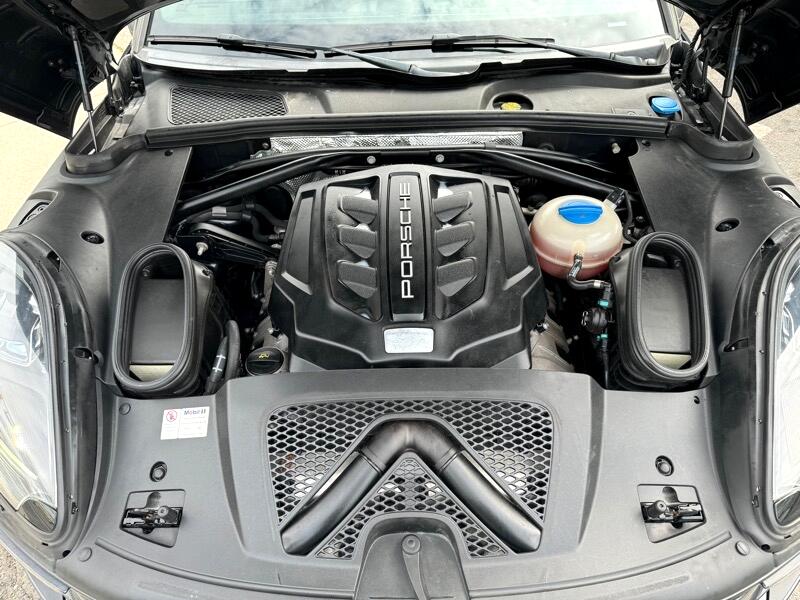 Porsche Macan GTS 2017