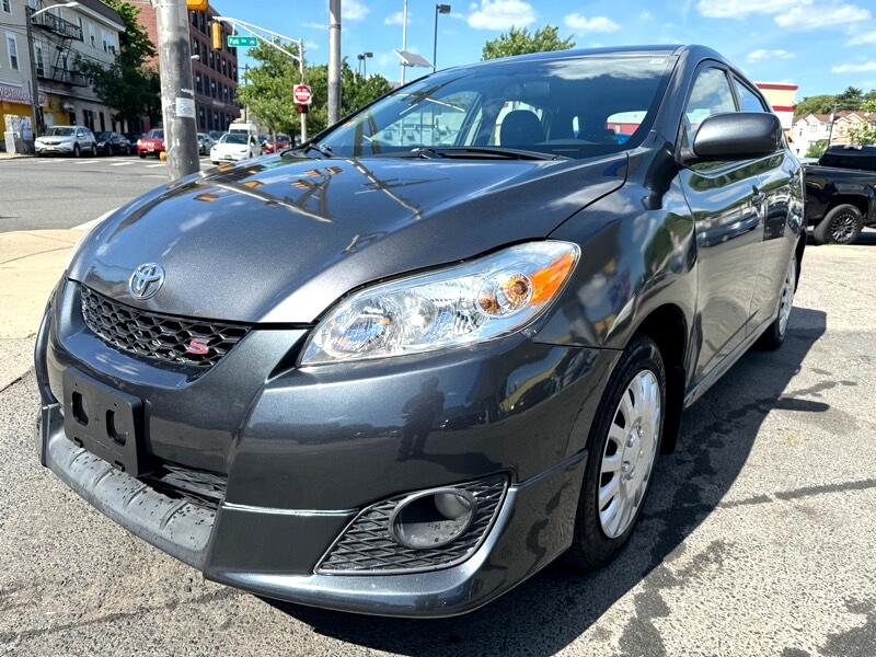 Toyota Matrix S AWD 4-Speed AT 2010