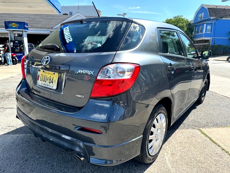 Toyota Matrix S AWD 4-Speed AT 2010