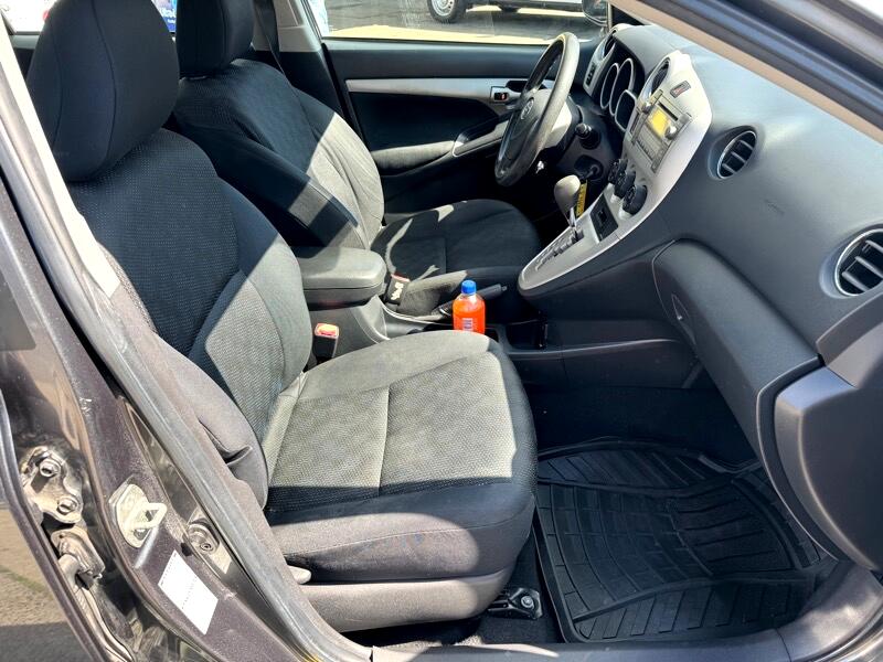 Toyota Matrix S AWD 4-Speed AT 2010