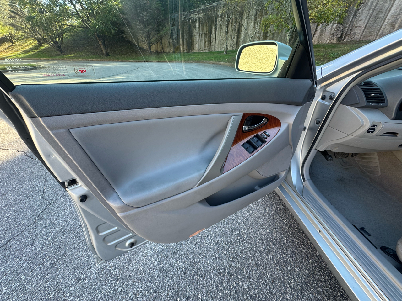 Toyota Camry XLE 5-Spd AT 2009