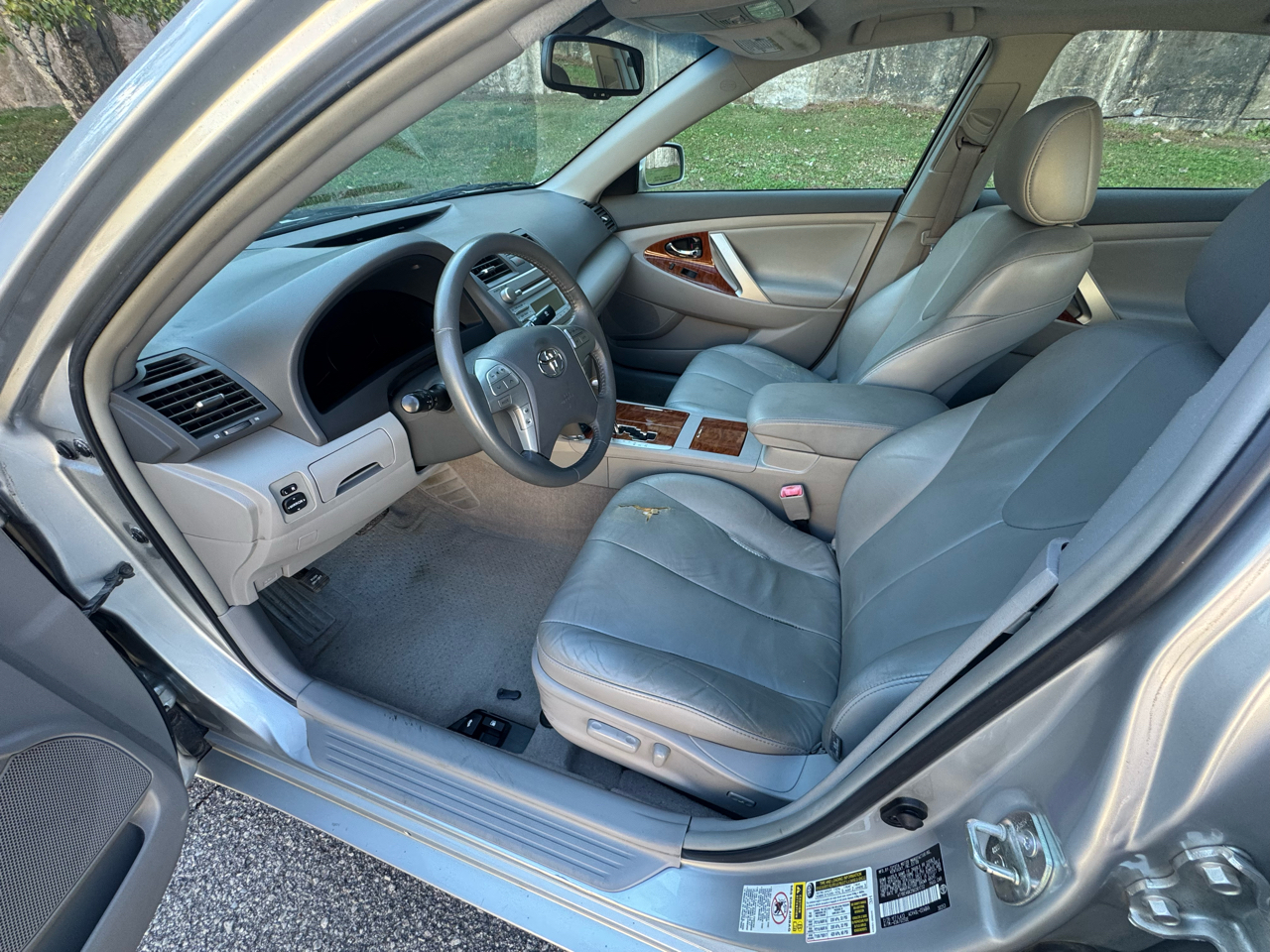 Toyota Camry XLE 5-Spd AT 2009