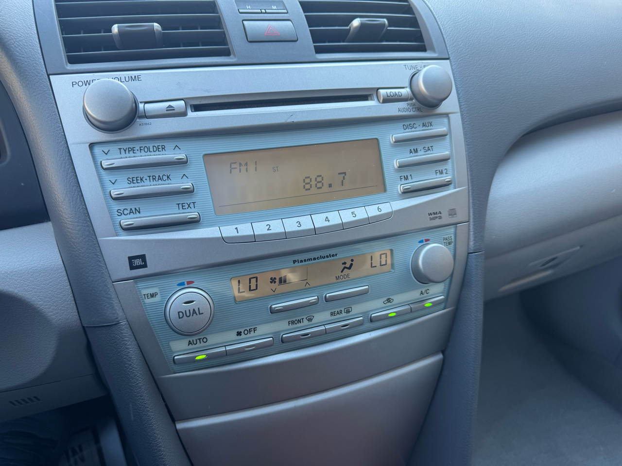 Toyota Camry XLE 5-Spd AT 2009