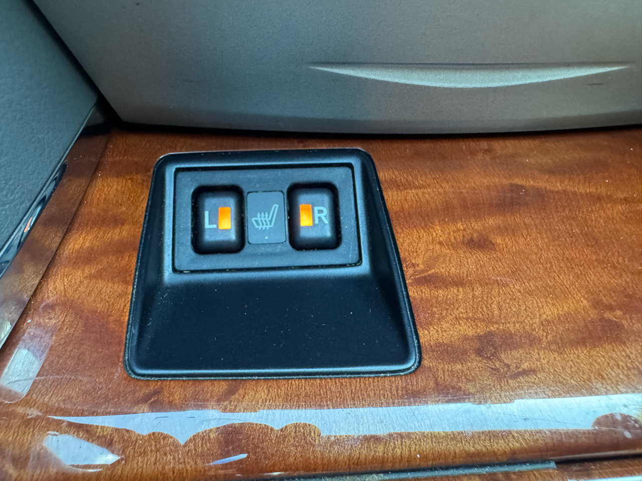 Toyota Camry XLE 5-Spd AT 2009