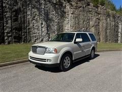 2005 Lincoln Navigator 