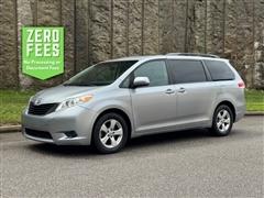 2014 Toyota Sienna 