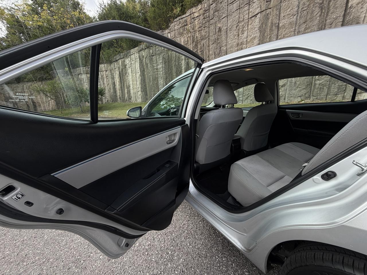 Toyota Corolla photo 12