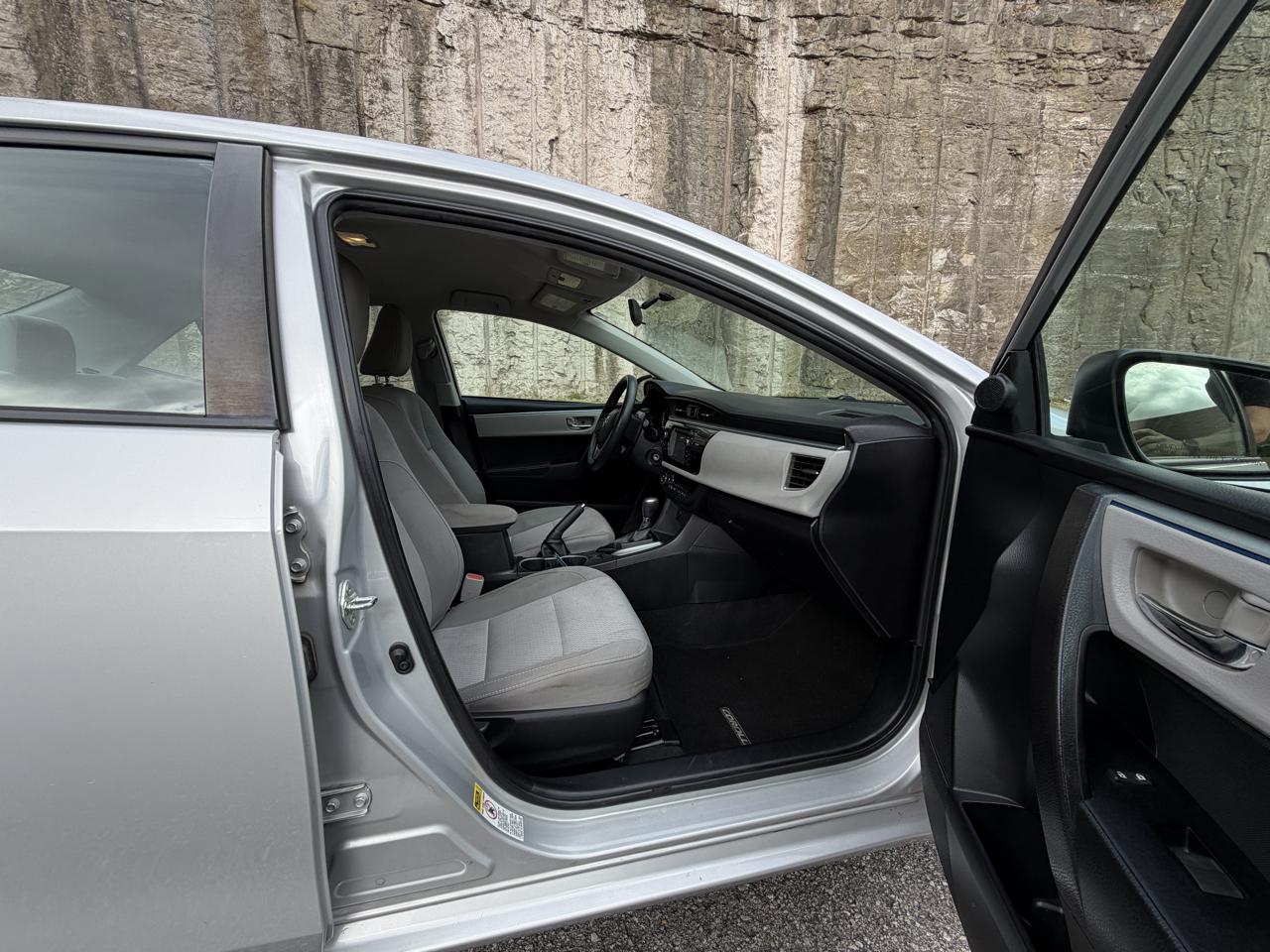 Toyota Corolla photo 13