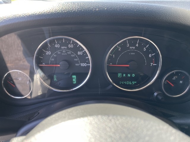 2015 Jeep Wrangler Two-Door Sport photo 14