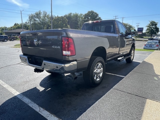 2015 Ram 3500 SLT photo 5
